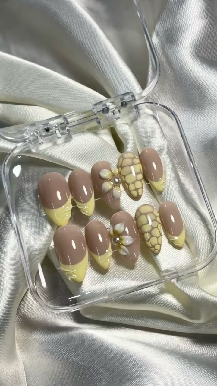 Butter French Snake Set